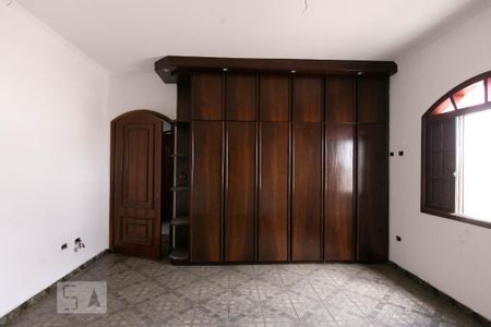 Casa para alugar com 500m², 2 quartos e 6 vagas Casa para alugar com 500m², 2 quartos e 6 vagasSuíte