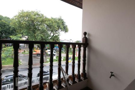 Casa para alugar com 500m², 2 quartos e 6 vagas Casa para alugar com 500m², 2 quartos e 6 vagasVaranda