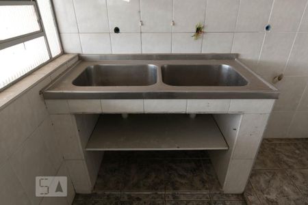 Casa para alugar com 500m², 2 quartos e 6 vagas Casa para alugar com 500m², 2 quartos e 6 vagasTanque