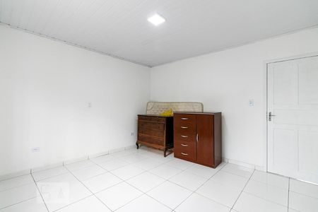 Quarto 2 de casa para alugar com 2 quartos, 118m² em Vila Diva (zona Leste), São Paulo