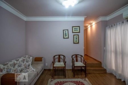 Sala  de apartamento para alugar com 2 quartos, 80m² em Centro, São José do Rio Preto 