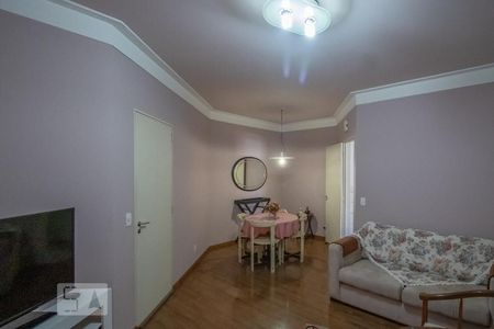 Sala  de apartamento para alugar com 2 quartos, 80m² em Centro, São José do Rio Preto 