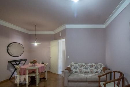 Sala  de apartamento para alugar com 2 quartos, 80m² em Centro, São José do Rio Preto 