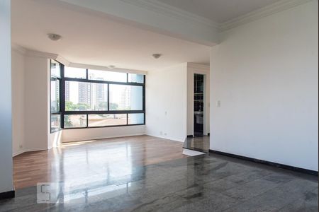 Apartamento à venda com 200m², 4 quartos e 4 vagasSala