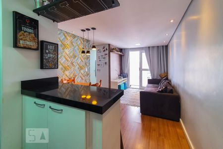 Sala de apartamento à venda com 2 quartos, 47m² em Taboão, São Paulo