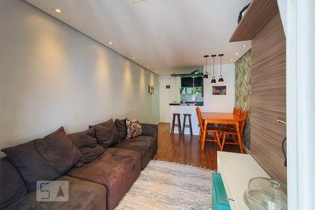 Sala de apartamento à venda com 2 quartos, 47m² em Taboão, São Paulo