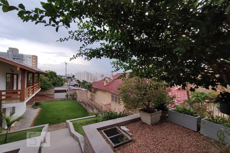 Casa à venda com 192m², 2 quartos e 2 vagas Casa à venda com 192m², 2 quartos e 2 vagasJardim