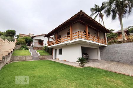 Casa à venda com 192m², 2 quartos e 2 vagas Casa à venda com 192m², 2 quartos e 2 vagasJardim