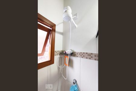 Casa à venda com 192m², 2 quartos e 2 vagas Casa à venda com 192m², 2 quartos e 2 vagasBanheiro 2