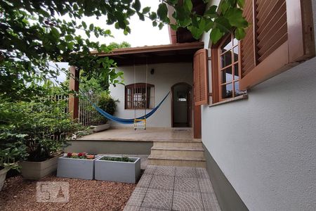 Casa à venda com 192m², 2 quartos e 2 vagas Casa à venda com 192m², 2 quartos e 2 vagasJardim