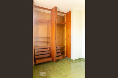 Quarto 1 de casa à venda com 3 quartos, 170m² em Vila Santana, São Paulo