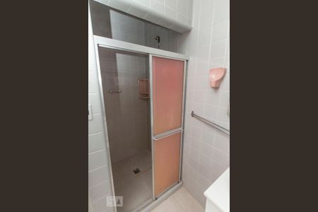 Casa à venda com 250m², 4 quartos e sem vaga Casa à venda com 250m², 4 quartos e sem vagaBanheiro