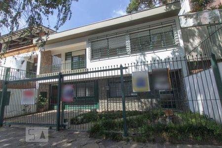Casa à venda com 250m², 4 quartos e sem vaga