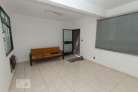 Casa à venda com 250m², 4 quartos e sem vaga Casa à venda com 250m², 4 quartos e sem vagaSala 3 - escritório