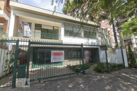 Casa à venda com 250m², 4 quartos e sem vaga