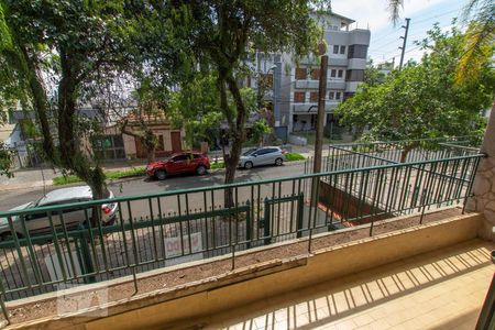 Casa à venda com 250m², 4 quartos e sem vaga Casa à venda com 250m², 4 quartos e sem vagaSacada da Suíte