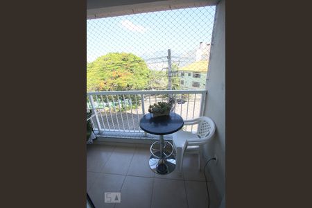 Salaaranda de apartamento para alugar com 3 quartos, 82m² em Taquara, Rio de Janeiro