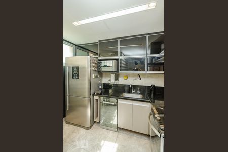 Cozinha de apartamento para alugar com 3 quartos, 98m² em Buritis, Belo Horizonte