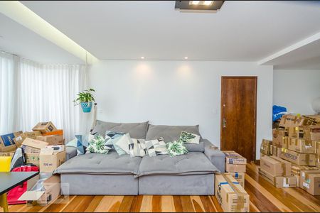 Sala de apartamento para alugar com 3 quartos, 98m² em Buritis, Belo Horizonte