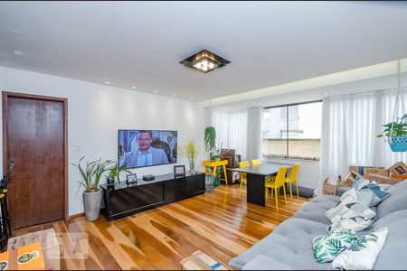 Sala de apartamento para alugar com 3 quartos, 98m² em Buritis, Belo Horizonte