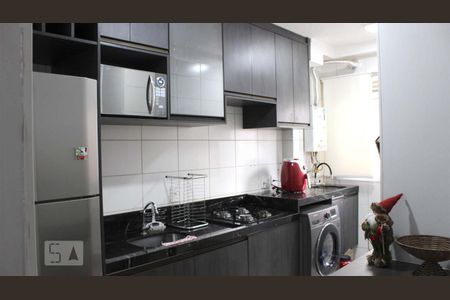 Cozinha e Área de Serviço de apartamento à venda com 2 quartos, 48m² em Jardim do Lago Continuação, Campinas