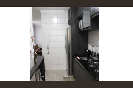 Cozinha de apartamento à venda com 2 quartos, 48m² em Jardim do Lago Continuação, Campinas