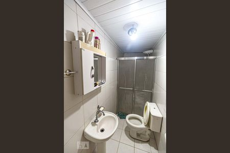 Banheiro de casa à venda com 3 quartos, 150m² em Parque Urbano, Porto Alegre