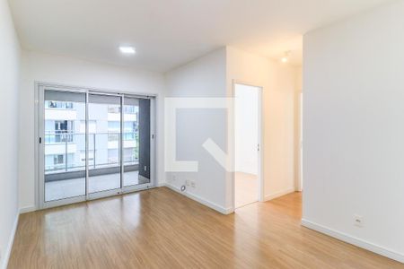 Apartamento para alugar com 62m², 2 quartos e 1 vagaSala