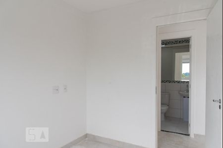Quarto 1 de apartamento para alugar com 2 quartos, 40m² em Parque Bristol, São Paulo
