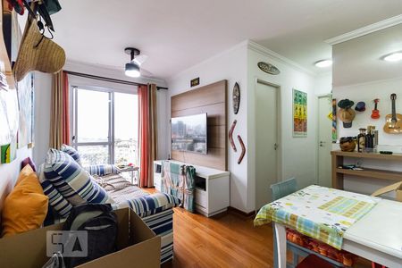 Sala de apartamento para alugar com 2 quartos, 52m² em Cambuci, São Paulo