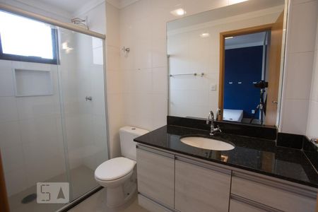 Banheiro de kitnet/studio para alugar com 1 quarto, 50m² em Nova Aliança, Ribeirão Preto