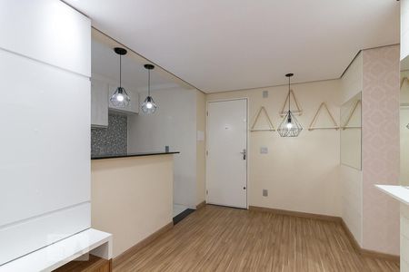 Sala de apartamento à venda com 2 quartos, 46m² em Vila Rio, Guarulhos