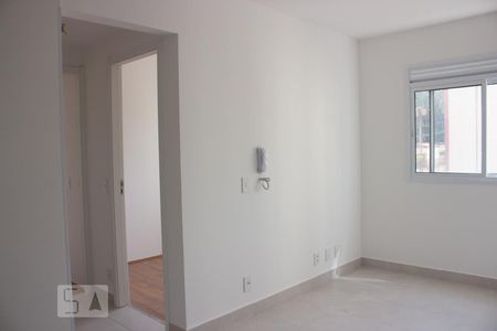 Sala de apartamento à venda com 2 quartos, 35m² em Itaquera, São Paulo