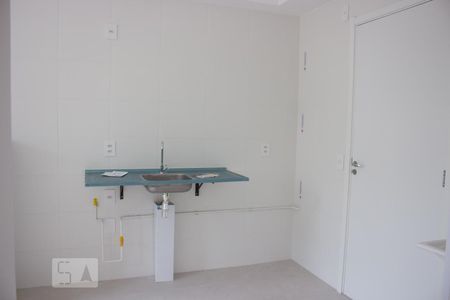 Cozinha de apartamento à venda com 2 quartos, 35m² em Itaquera, São Paulo