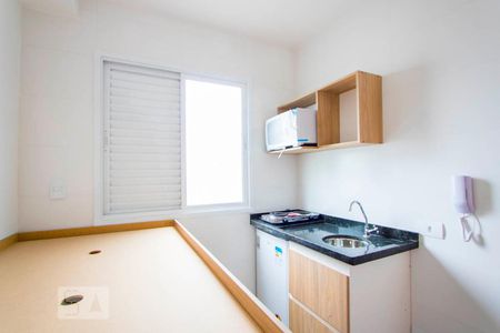 Quarto/Cozinha de kitnet/studio para alugar com 1 quarto, 10m² em Vila São Pedro, Santo André