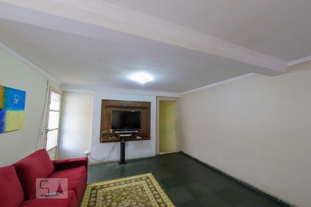 Sala 2 de casa à venda com 8 quartos, 300m² em Cidade Brasil, Guarulhos