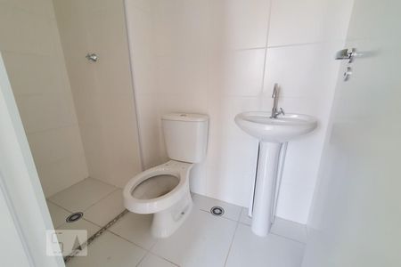 Apartamento para alugar com 35m², 2 quartos e sem vaga Apartamento para alugar com 35m², 2 quartos e sem vagaBanheiro
