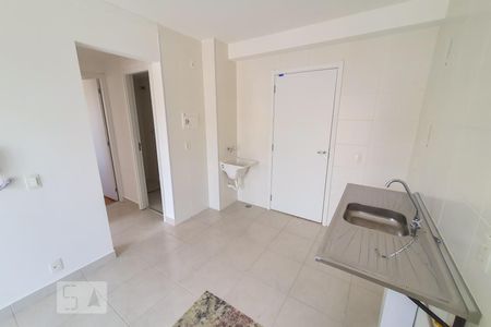 Apartamento para alugar com 35m², 2 quartos e sem vaga Apartamento para alugar com 35m², 2 quartos e sem vagaSala/Cozinha