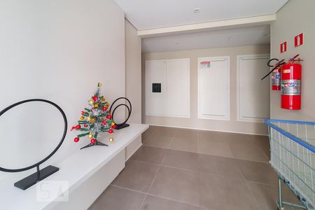 Apartamento para alugar com 35m², 2 quartos e sem vaga Apartamento para alugar com 35m², 2 quartos e sem vagaHall de Entrada