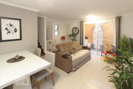 Sala de casa à venda com 3 quartos, 125m² em Vila Bela, São Paulo