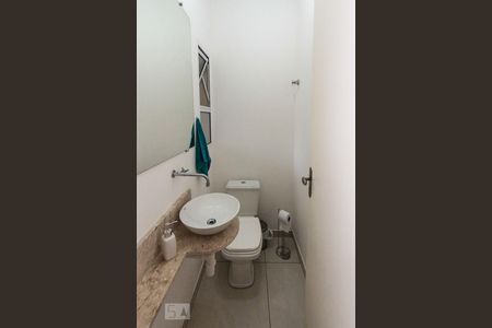Casa para alugar com 125m², 3 quartos e 3 vagas Casa para alugar com 125m², 3 quartos e 3 vagasLavabo