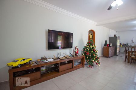 Sala de casa à venda com 3 quartos, 400m² em Bairro do Mursa, Várzea Paulista