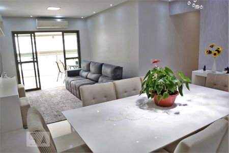 Detalhe Sala de apartamento para alugar com 3 quartos, 129m² em Canto do Forte, Praia Grande