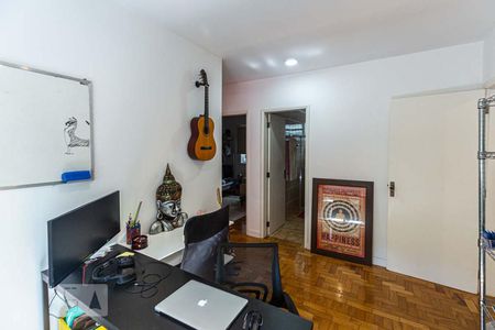 Quarto 1 de apartamento à venda com 3 quartos, 65m² em Rio Branco, Porto Alegre