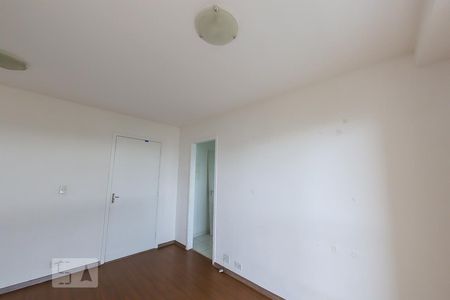 Sala de apartamento à venda com 2 quartos, 48m² em Portal dos Gramados, Guarulhos