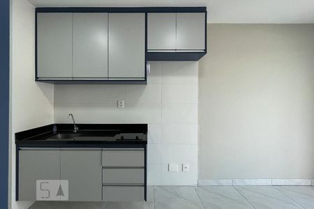 Sala/Cozinha de apartamento para alugar com 1 quarto, 37m² em Jardim Paulistano, São Paulo