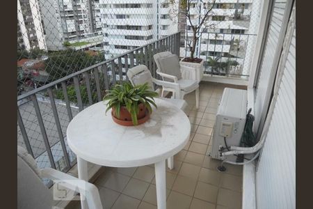 Varanda de apartamento à venda com 4 quartos, 168m² em Indianópolis, São Paulo