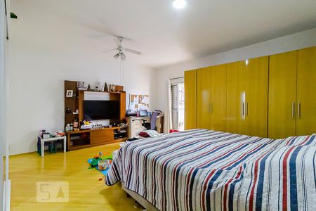 Casa para alugar com 350m², 3 quartos e 6 vagas Casa para alugar com 350m², 3 quartos e 6 vagasSuíte 1