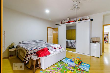 Casa para alugar com 350m², 3 quartos e 6 vagas Casa para alugar com 350m², 3 quartos e 6 vagasSuíte 1