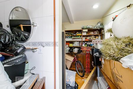 Casa para alugar com 350m², 3 quartos e 6 vagas Casa para alugar com 350m², 3 quartos e 6 vagasQuarto da Edícula